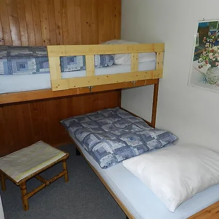 Regina Apartment *
